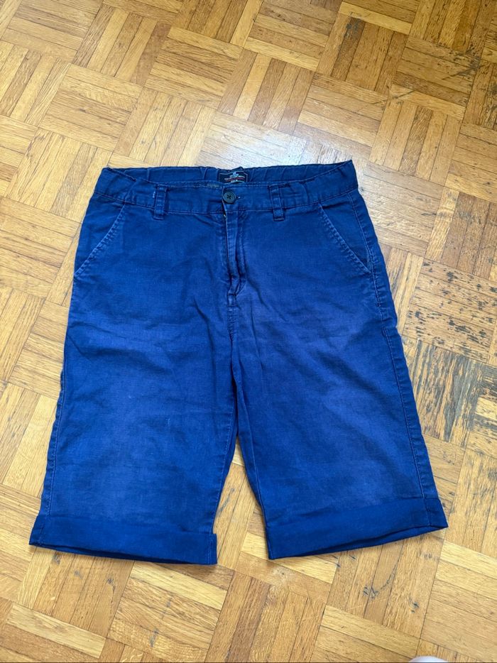 Short marine garçon en lin et en coton, très bon état, T . 14 ans
