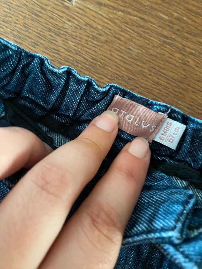 Jean bleu - photo numéro 2