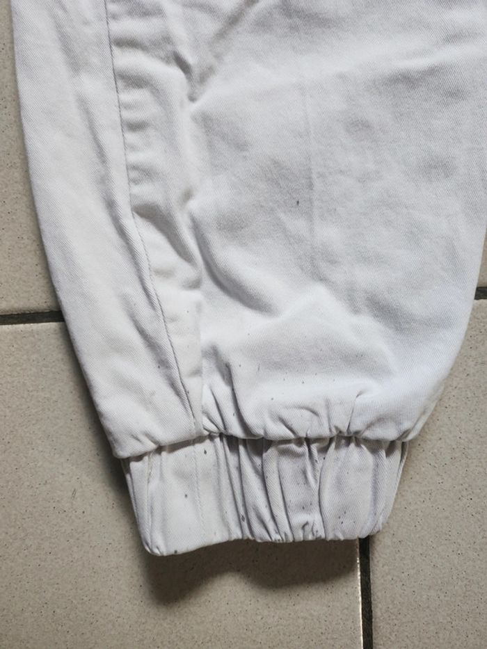 Pantalon cargo blanc - photo numéro 2