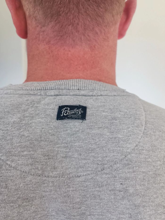 Pull taille L - photo numéro 3