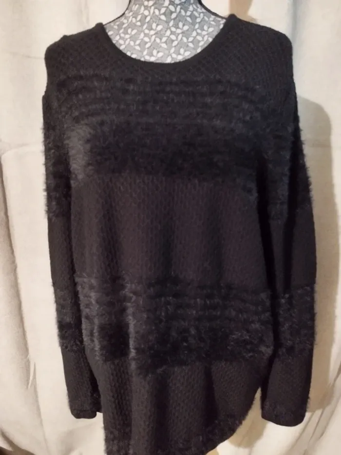 Pull femme - photo numéro 2