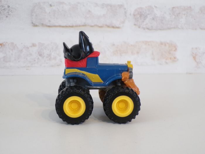 Monster Trucks - Pirate Pegwheel Pete - Les monstres Machines (J5) - photo numéro 3