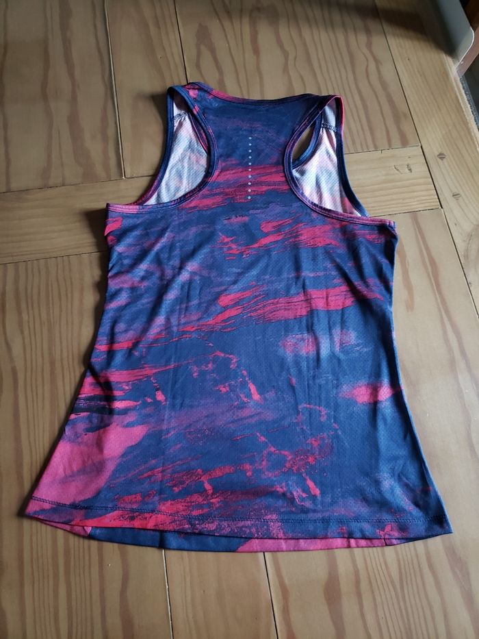 Ensemble sport femme - photo numéro 9