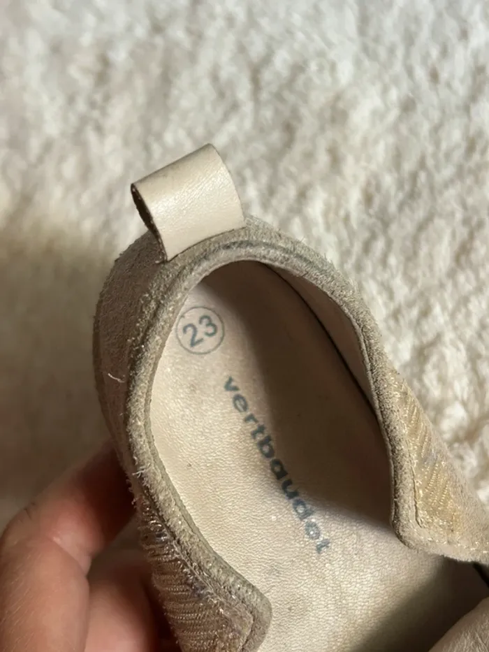 Chaussons papillons Vertbaudet fille 23 Tbe - photo numéro 4