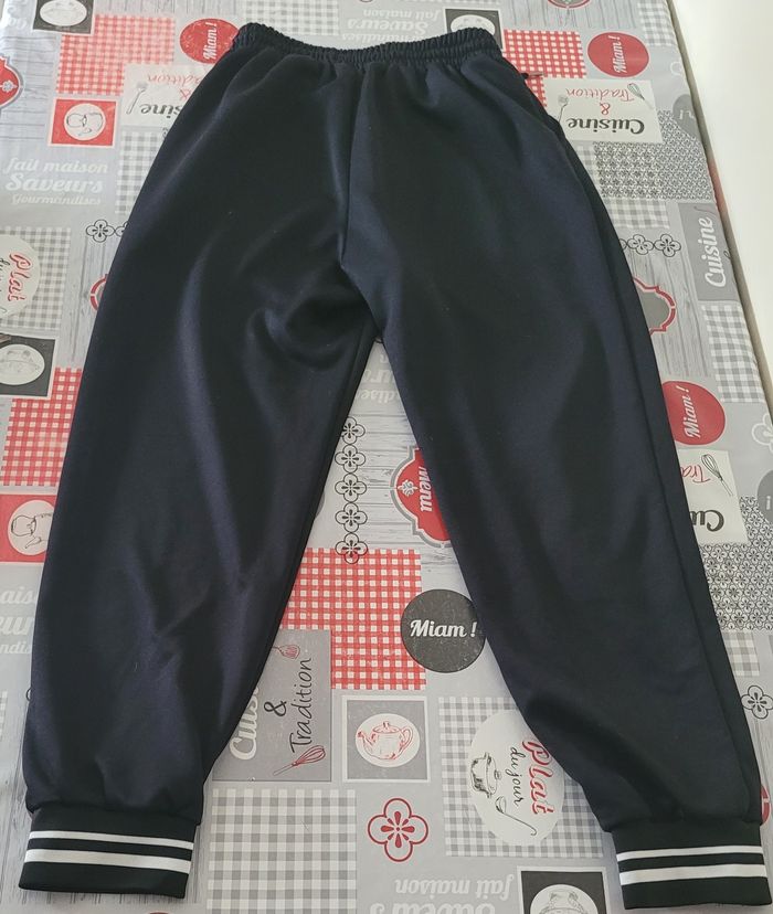 Jogging taille S - photo numéro 2
