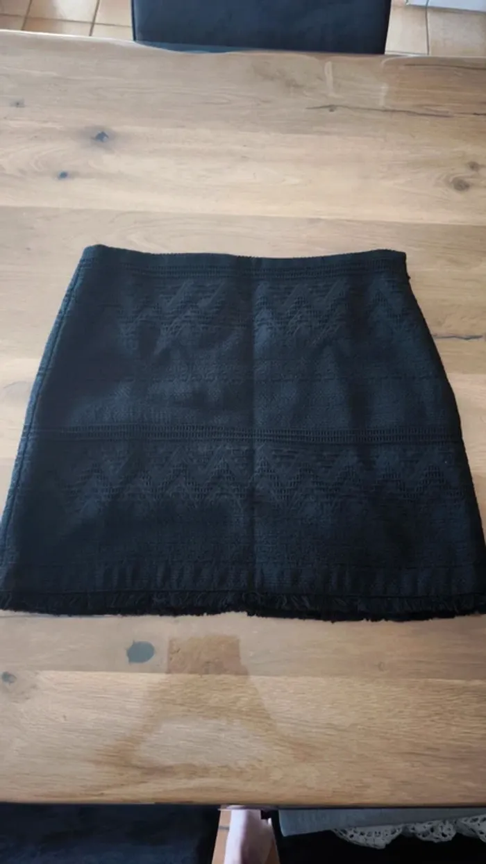 Jupe noir tissu ethnique tendance