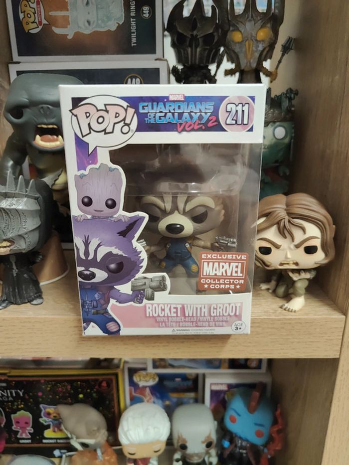 Funko pop rocket with groot 211 marvel guardians of the Galaxy Disney