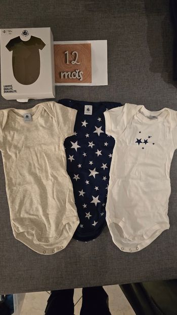 NEUFS (non portés) 💙💙🤩🤩bodies MC petit bateau 12 mois garçon💙💙🤩🤩