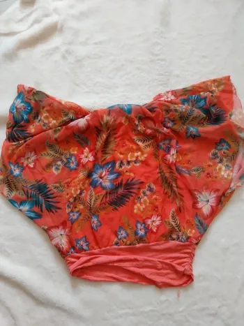 T-shirt manches chauve-souris