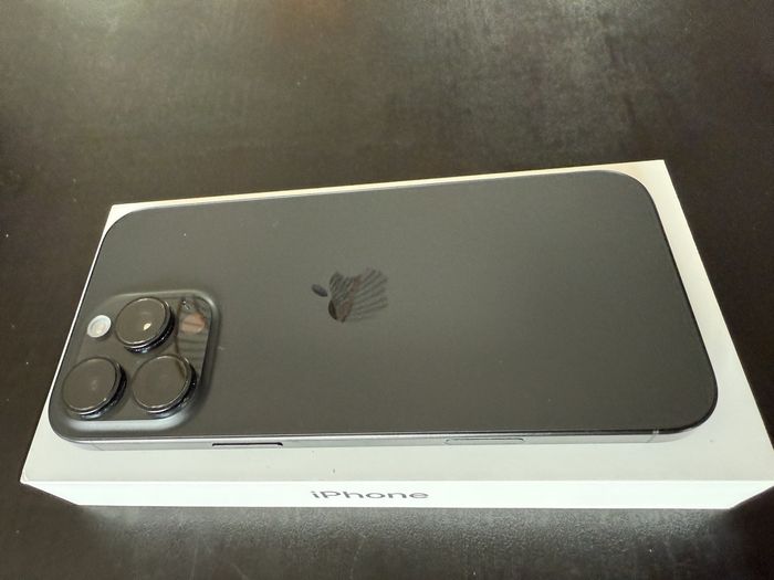 I p ho n e 15 pro max