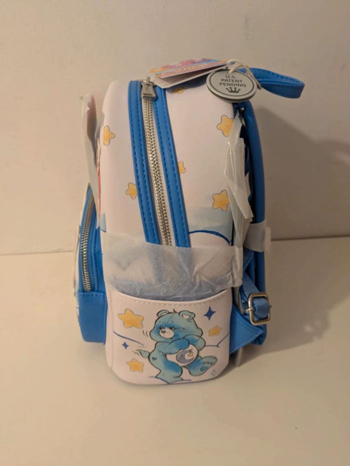 Loungefly sac à dos Bisounours "Arc en ciel" - photo numéro 2