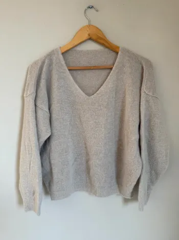 Pull beige col V