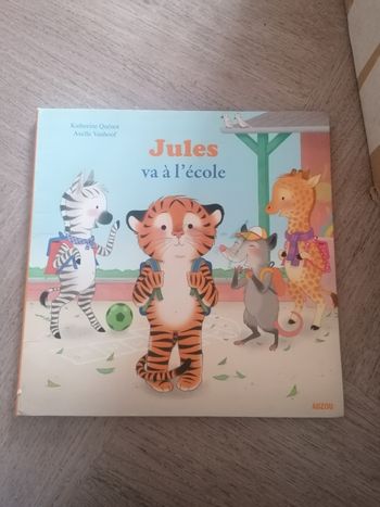 Livre Jules va à l'école