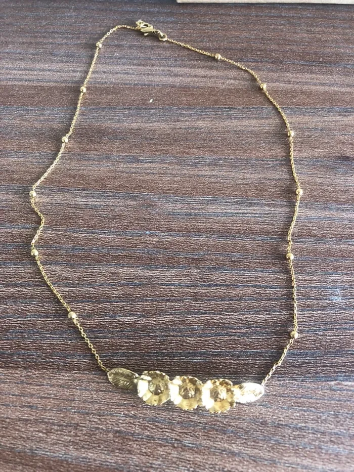Collier or fleur Studio Victoire Paris - photo numéro 2