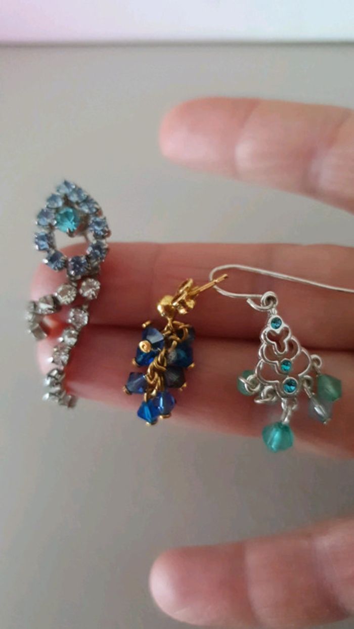 Lot de boucles d'oreilles vintage. - photo numéro 10