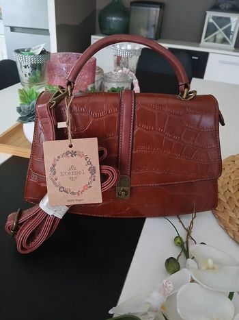 Sac à main avec bandoulière Neuf🌿🌈