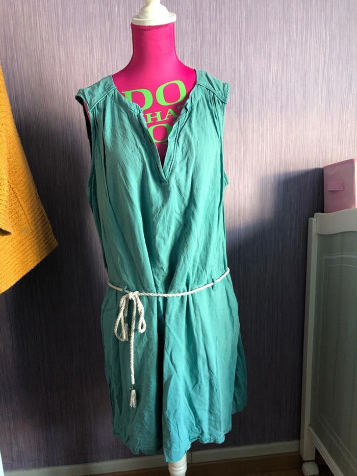 Robe turquoise