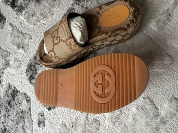 Sandales Gucci plate-forme 