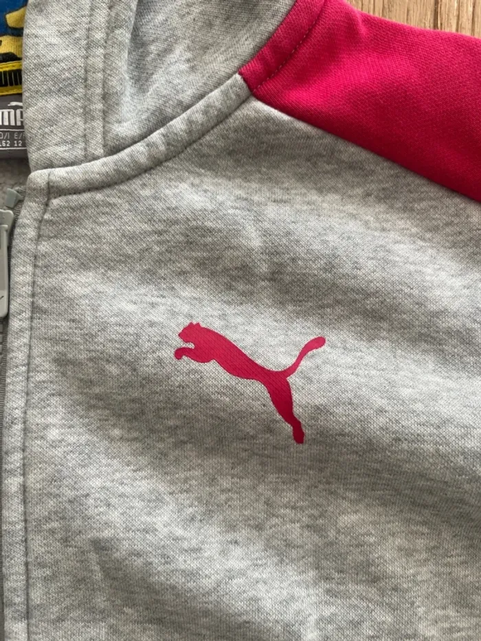 Sweat fille puma minions 12 ans gris et rose très bon état - photo numéro 4