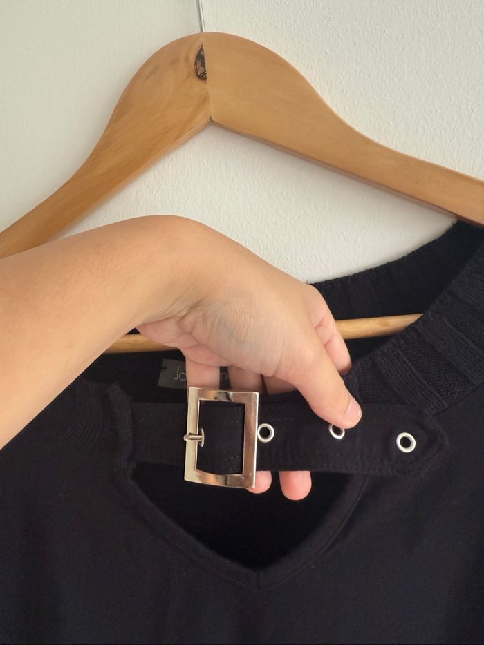 Blouse manches 3/4 léger noir avec détails rock taille 36 S - photo numéro 2