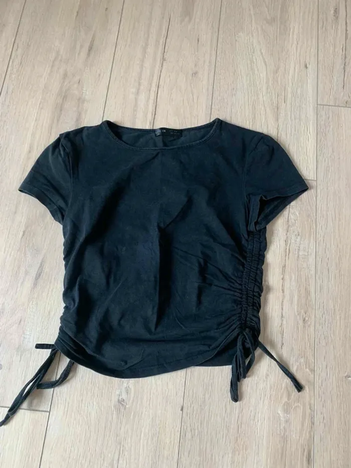 Tee shirt court noir