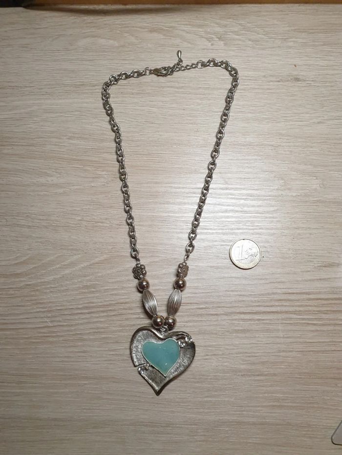 Magnifique collier coeur vintage chic