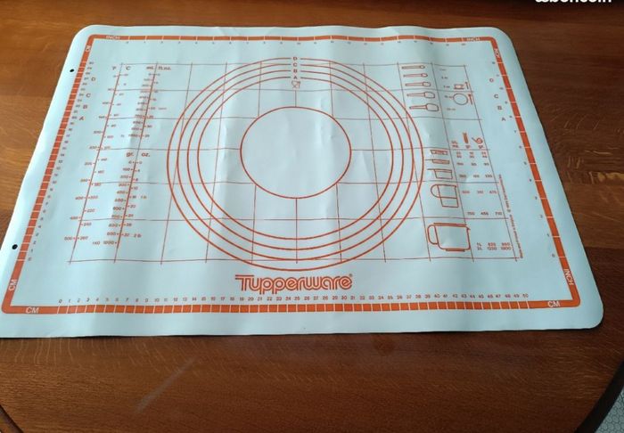 Tapis- feuille de pâtisserie Tupperware vintage blanc/orange - photo numéro 3
