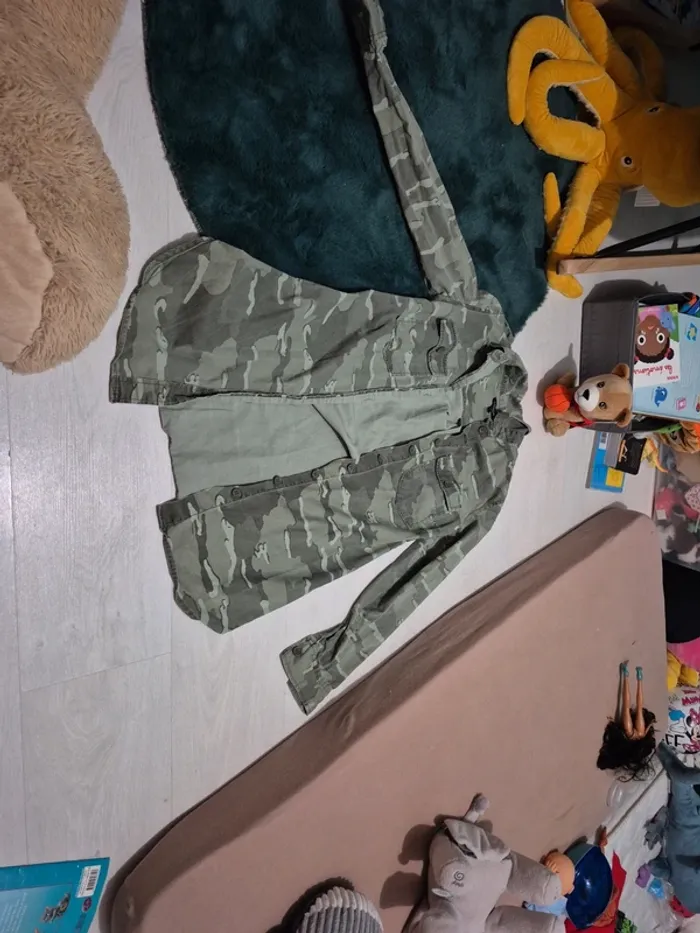 Veste légère militaire