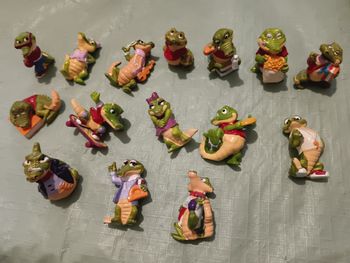 Collection vintage  figurines "Crocodiles" Kinder