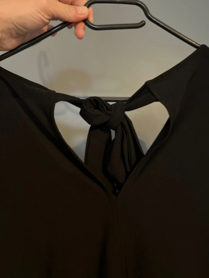 Petite robe noire - photo numéro 3