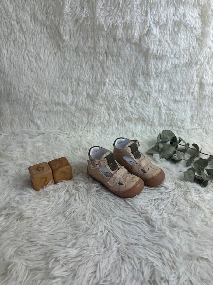 Paire de sandales Bellamy taille 22