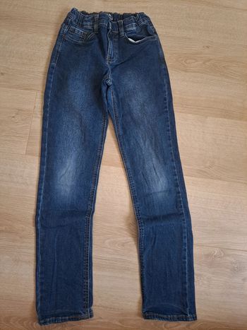 Jean 12 ans
