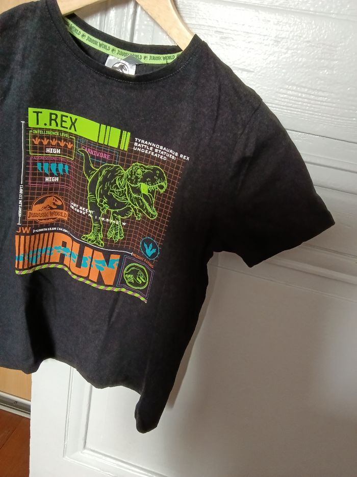Tee-shirt Jurassic world noir et multicolore - photo numéro 3