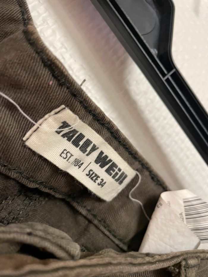 mini jupe trouée taille 34 kaki - photo numéro 4