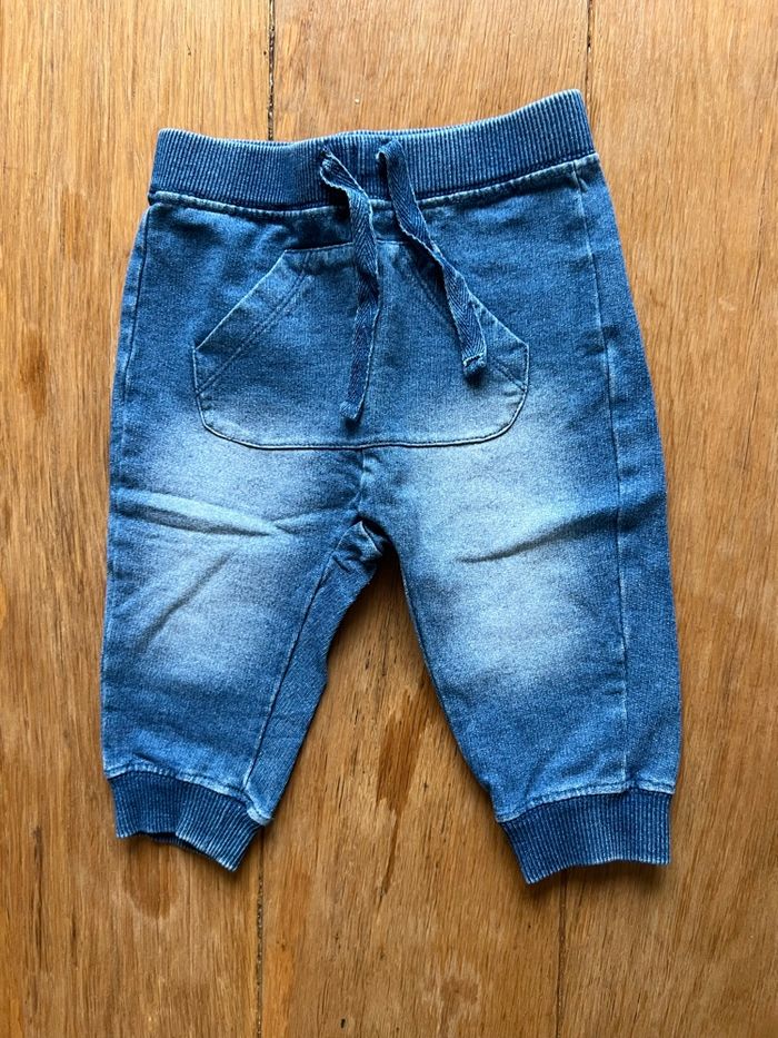 Jean 👖 Pat & Ripaton 6 mois - photo numéro 2