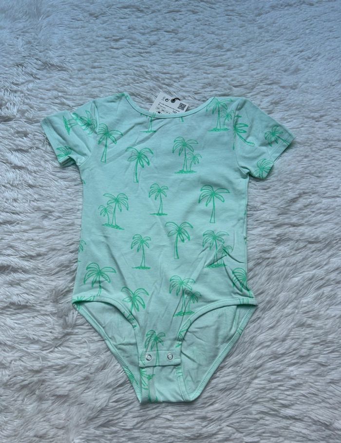 Teeshirt / bodies Zara