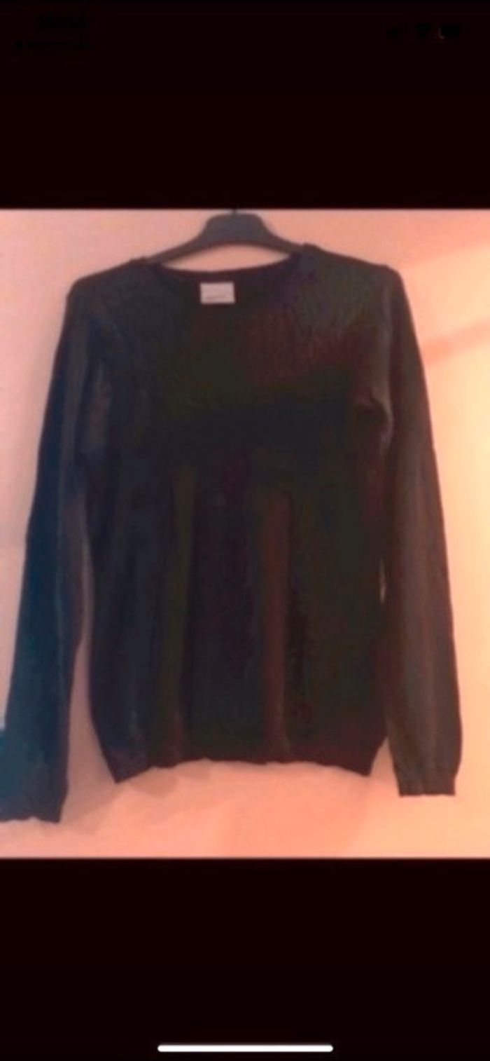 Pull noir - photo numéro 3