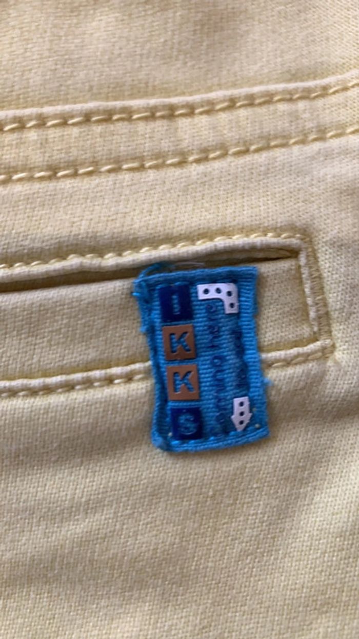 Pantalon jaune IKKS, 6 mois en parfait état - photo numéro 3