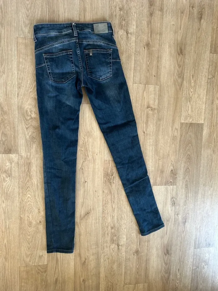 Liu jo jean bleu brut, skinny  femme, taille Fr34/36/ us 25 - photo numéro 5