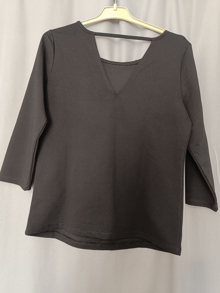 Tee-shirt élégant - photo numéro 3