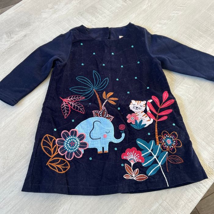 Robe dpam 18 mois