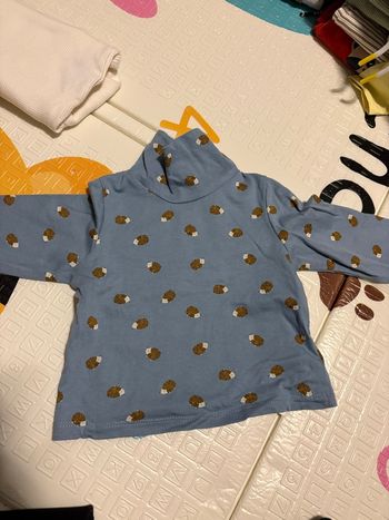 Col roulé taille 6 mois 