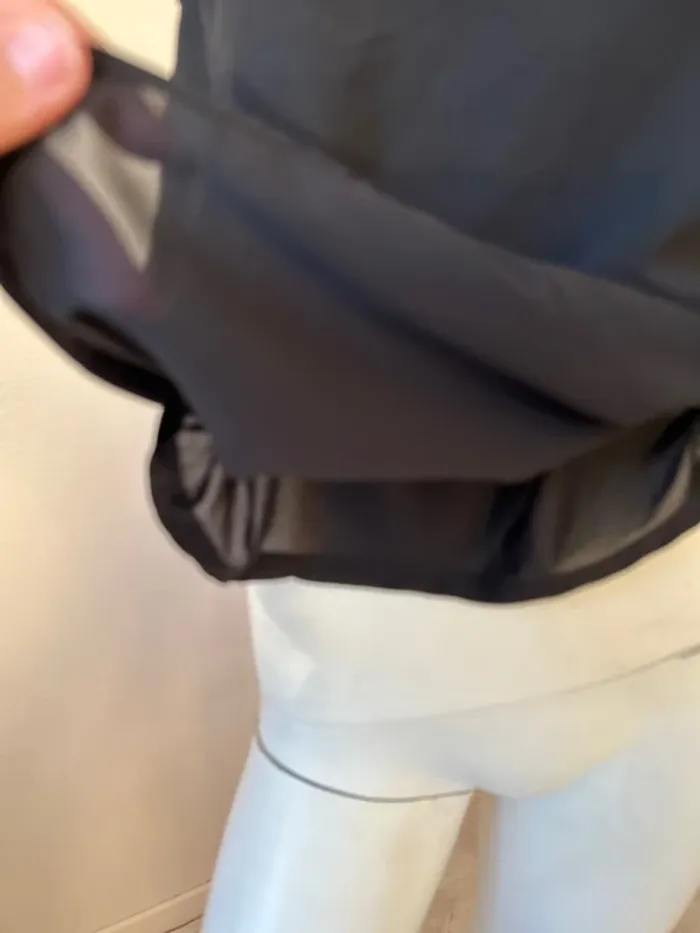 Haut crêpe double avec dentelle neuf - photo numéro 4