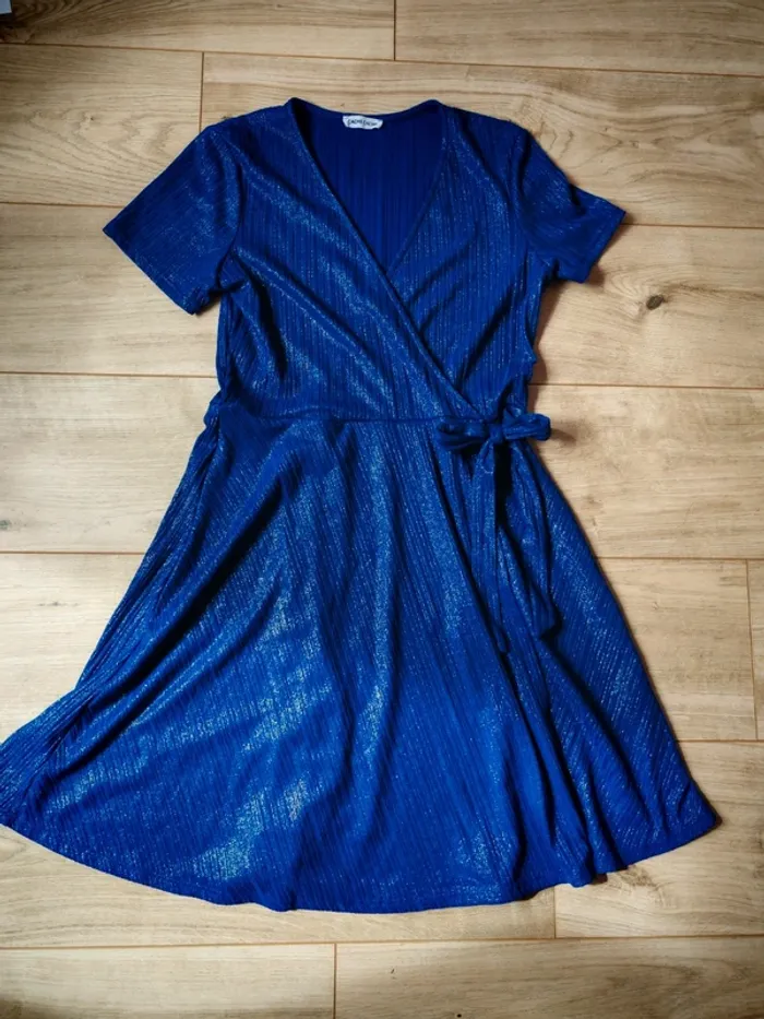Robe bleu roi 40 cache cache portefeuille - photo numéro 2
