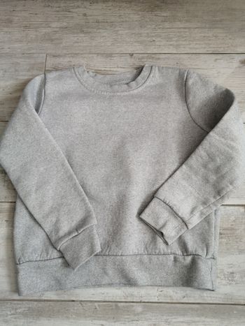 Pull gris 8 ans
