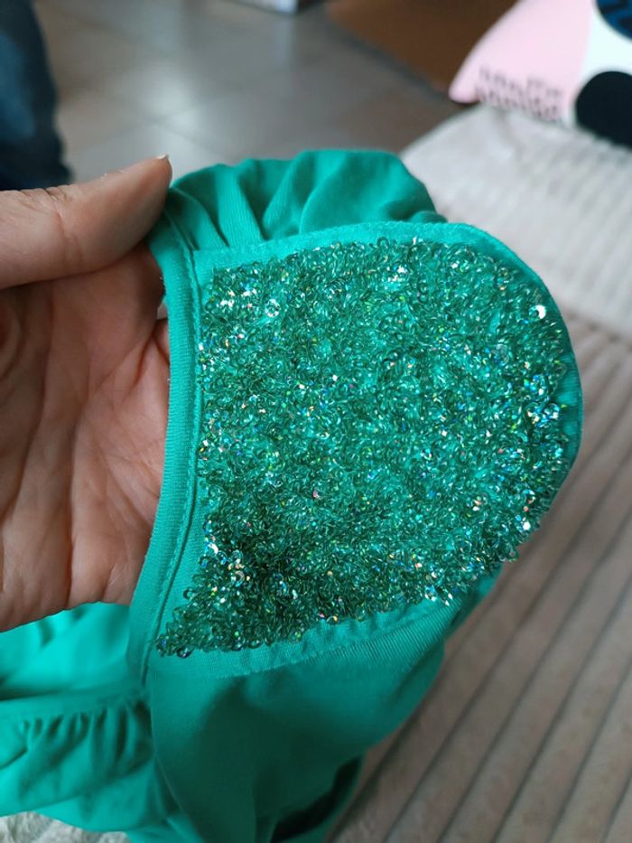 🩵 Jolie blouse sans manches avec paillettes🩵 couleur vert eau - camaïeu - taille M - neuve - photo numéro 6
