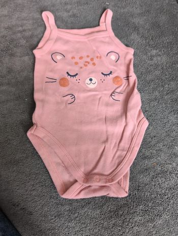 Bodies bretelle rose 12 mois