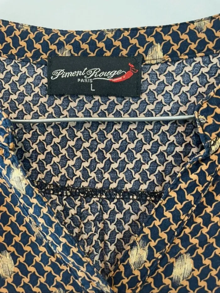 Chemise motifs dorés neuve taille L - photo numéro 3