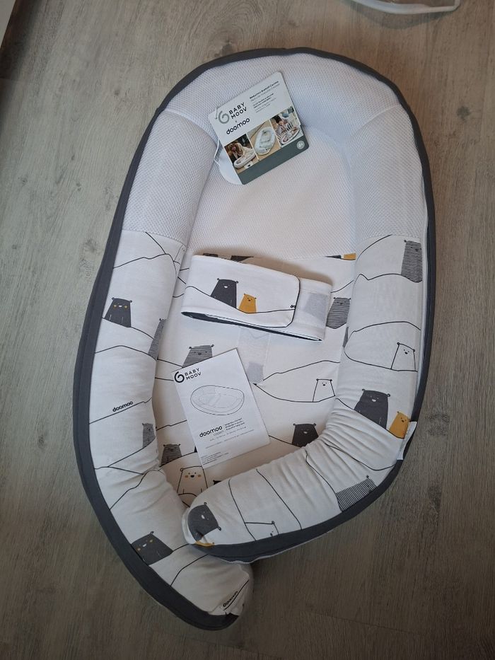 Réducteur de lit bébé Babymoov - photo numéro 2