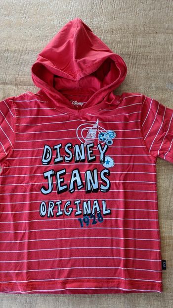 Haut manches longues à capuche